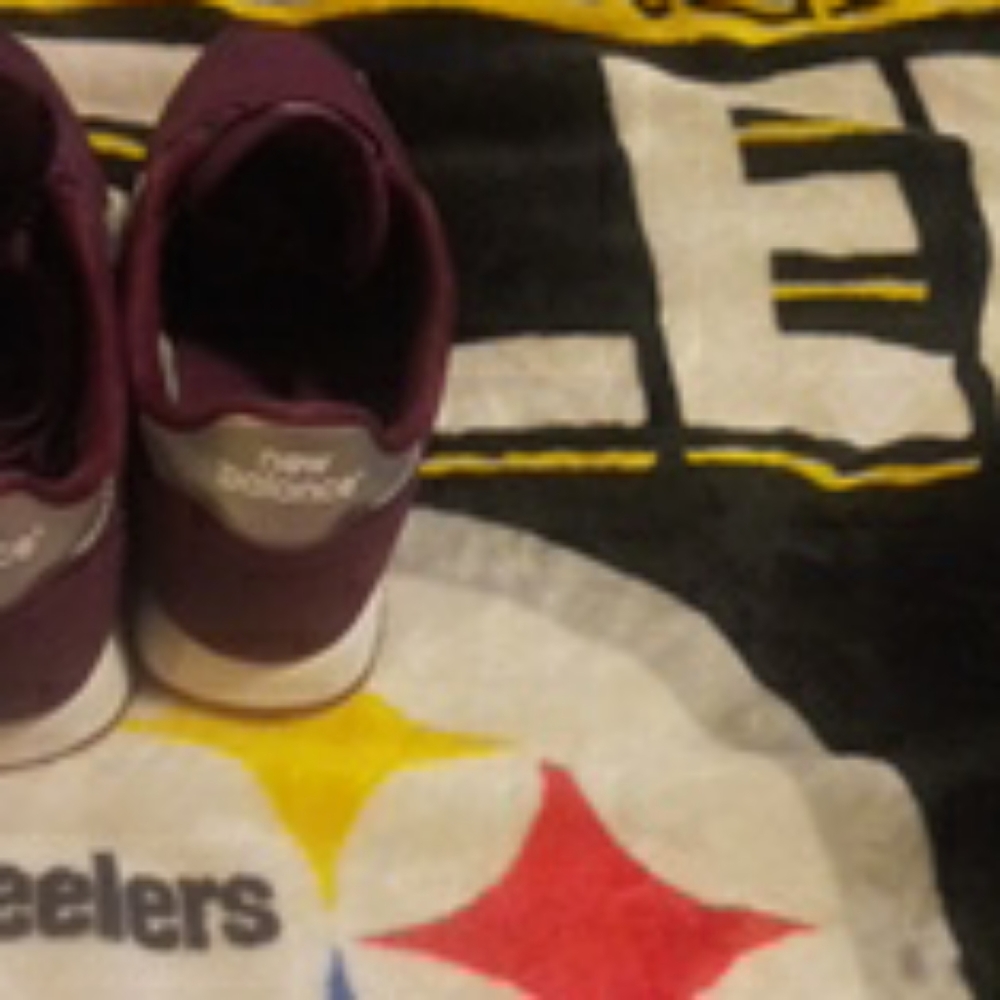 Shoes - Picture 3 of 3